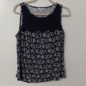 Crown& Ivy tanktop